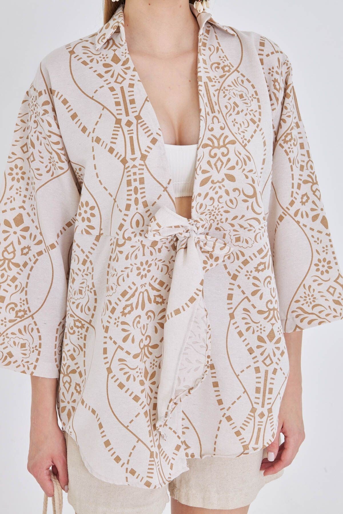 Women's Cream Patterned Linen Look Front Tie Kimono Shirt ARM-24Y001079