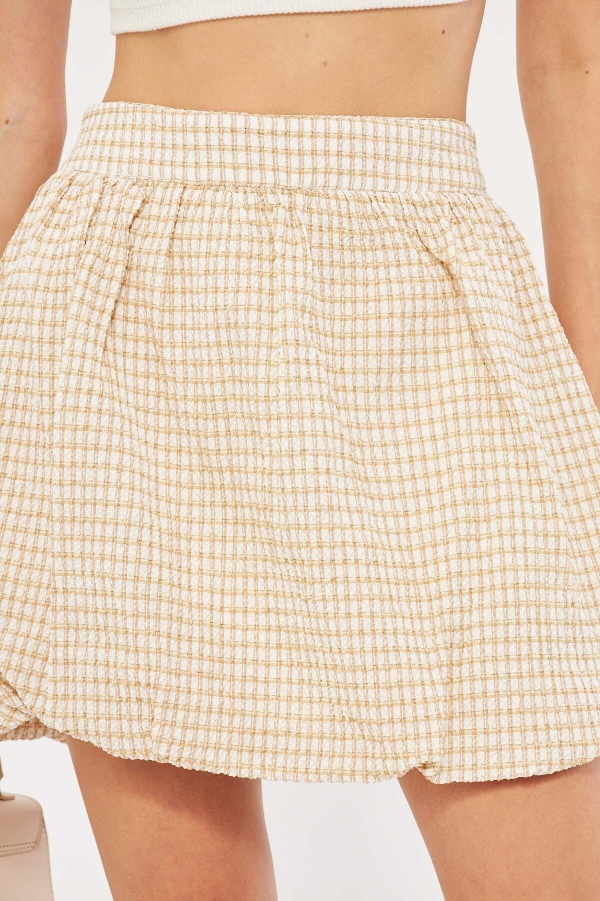 Women's Beige Plaid Fabric Balloon Skirt with Elastic Back and Side Zipper ARM-24Y001107