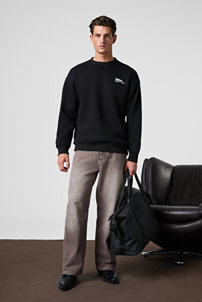 Ernest Men's Organic Cotton Soft Print Detailed Crew Neck Black Sweatshirt with Fleece Inside