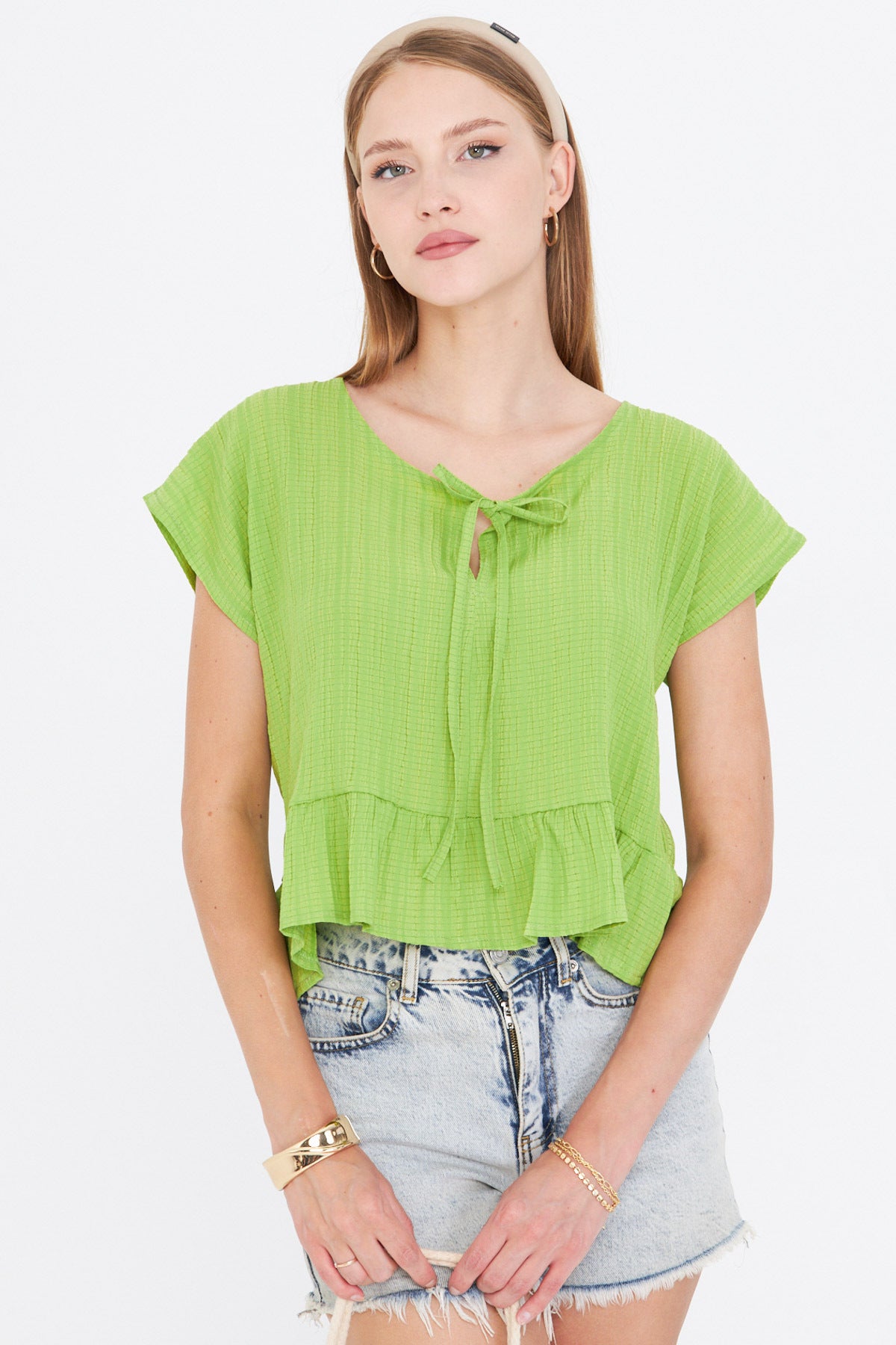 Women's Pistachio Green Bat Sleeve Collar Tie-Up Skirt Ruffled Oversize Crop Blouse ARM-24Y001088
