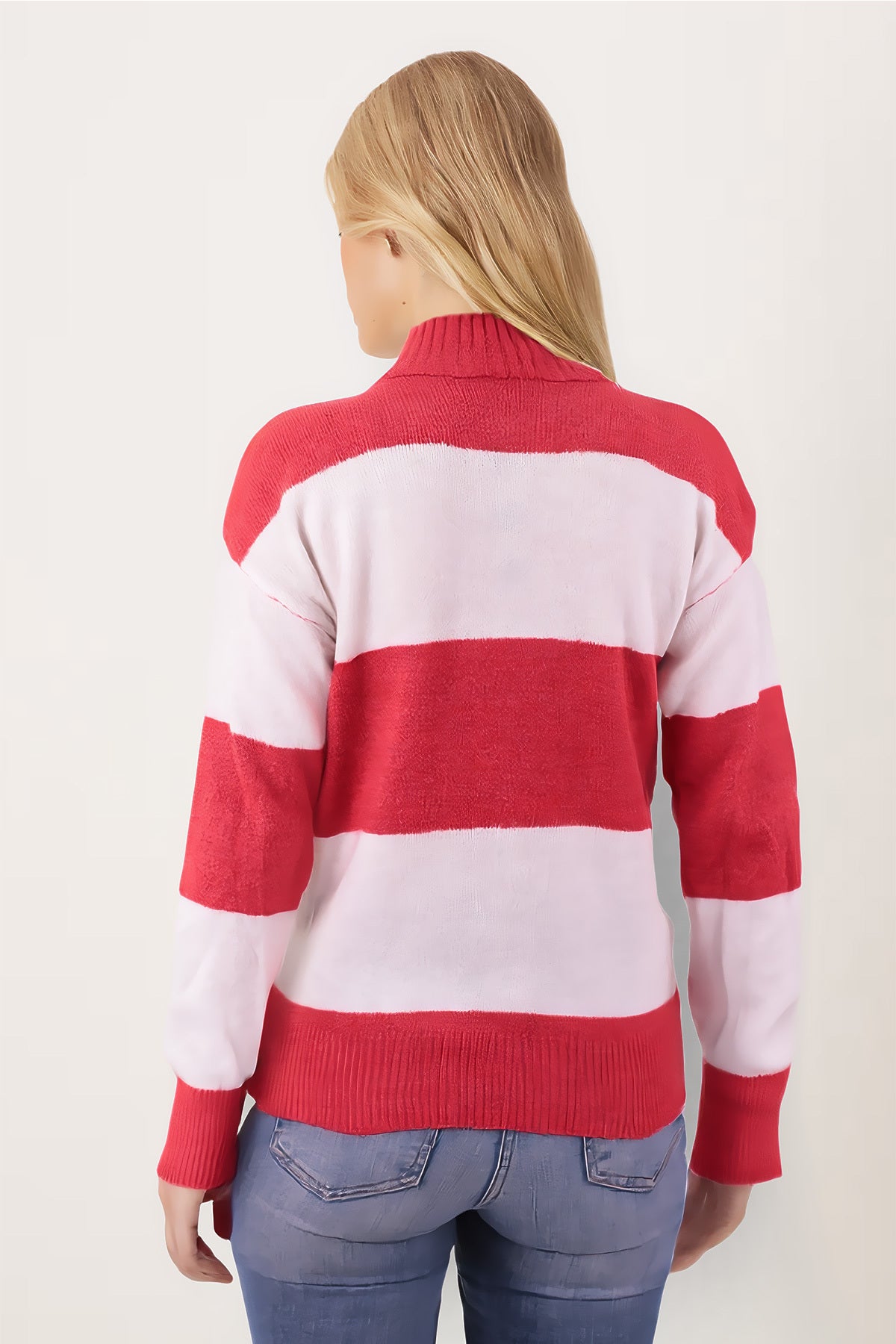 Women's Red Stand Collar Two Color Knitwear Sweater ARM-26K136061