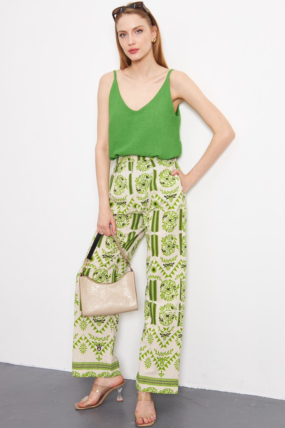 Women's Pistachio Green Linen Look Patterned Palazzo Trousers with Pockets ARM-24Y001069