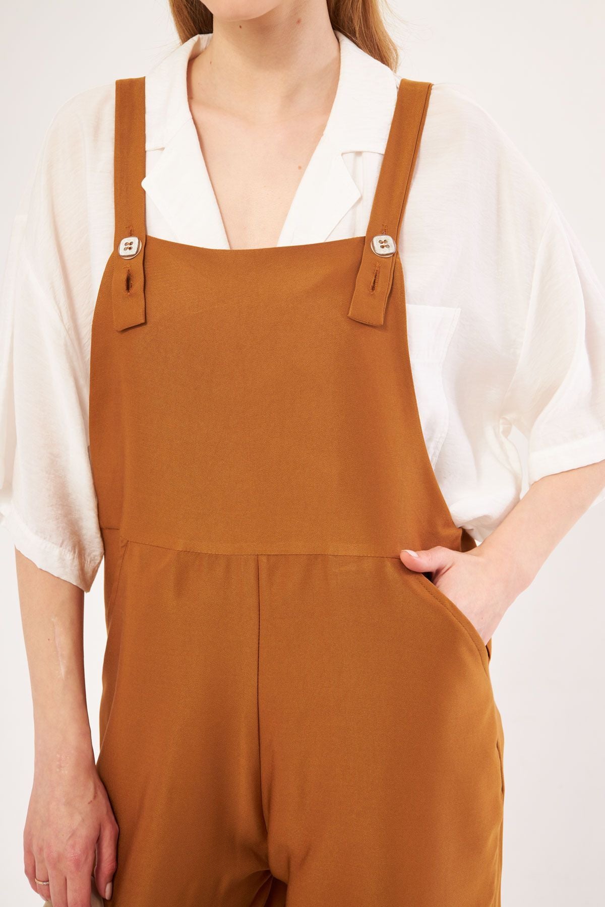Women's Tan Ikosi Jumpsuit with Pockets and Wide Legs Gardener Model ARM-24Y001043