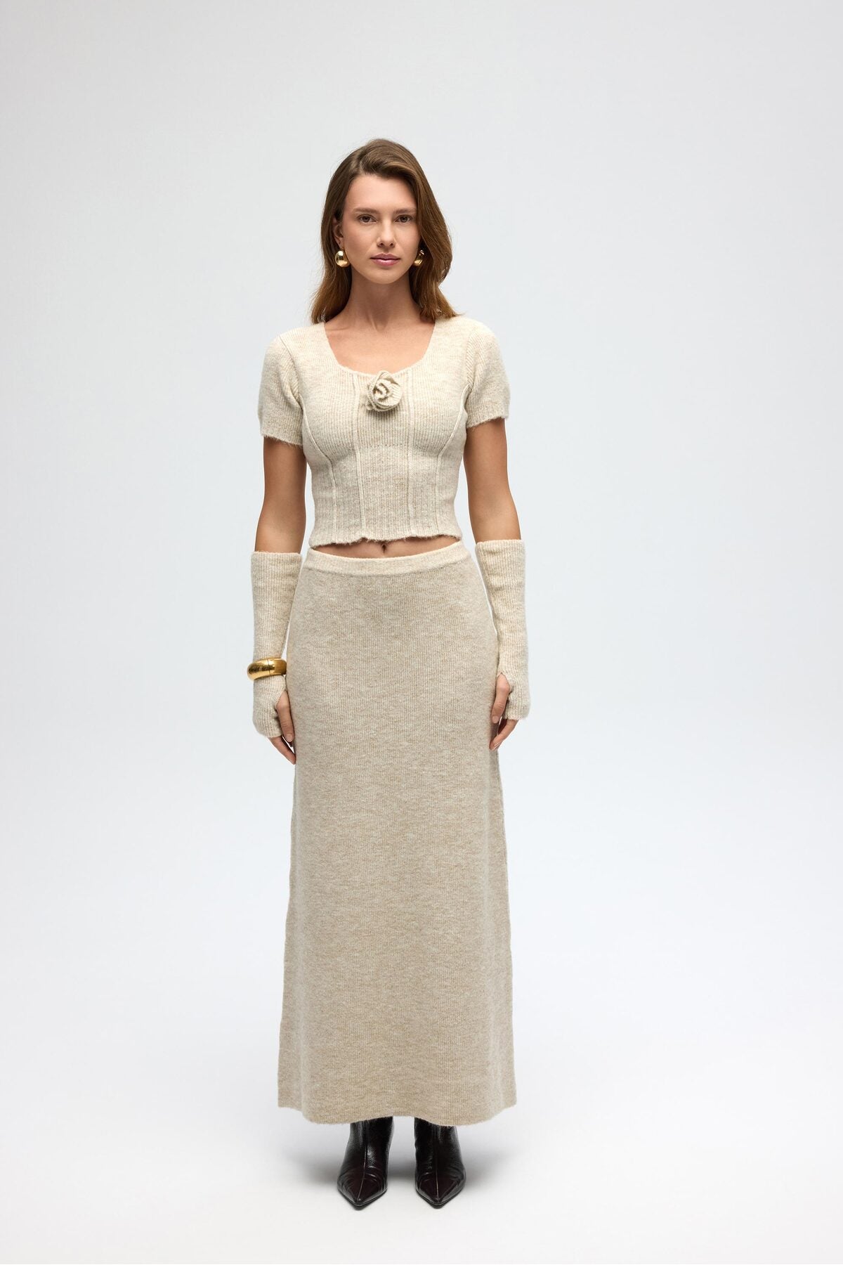 Lumi Rose Detail Beige Crop Skirt Knitwear Set