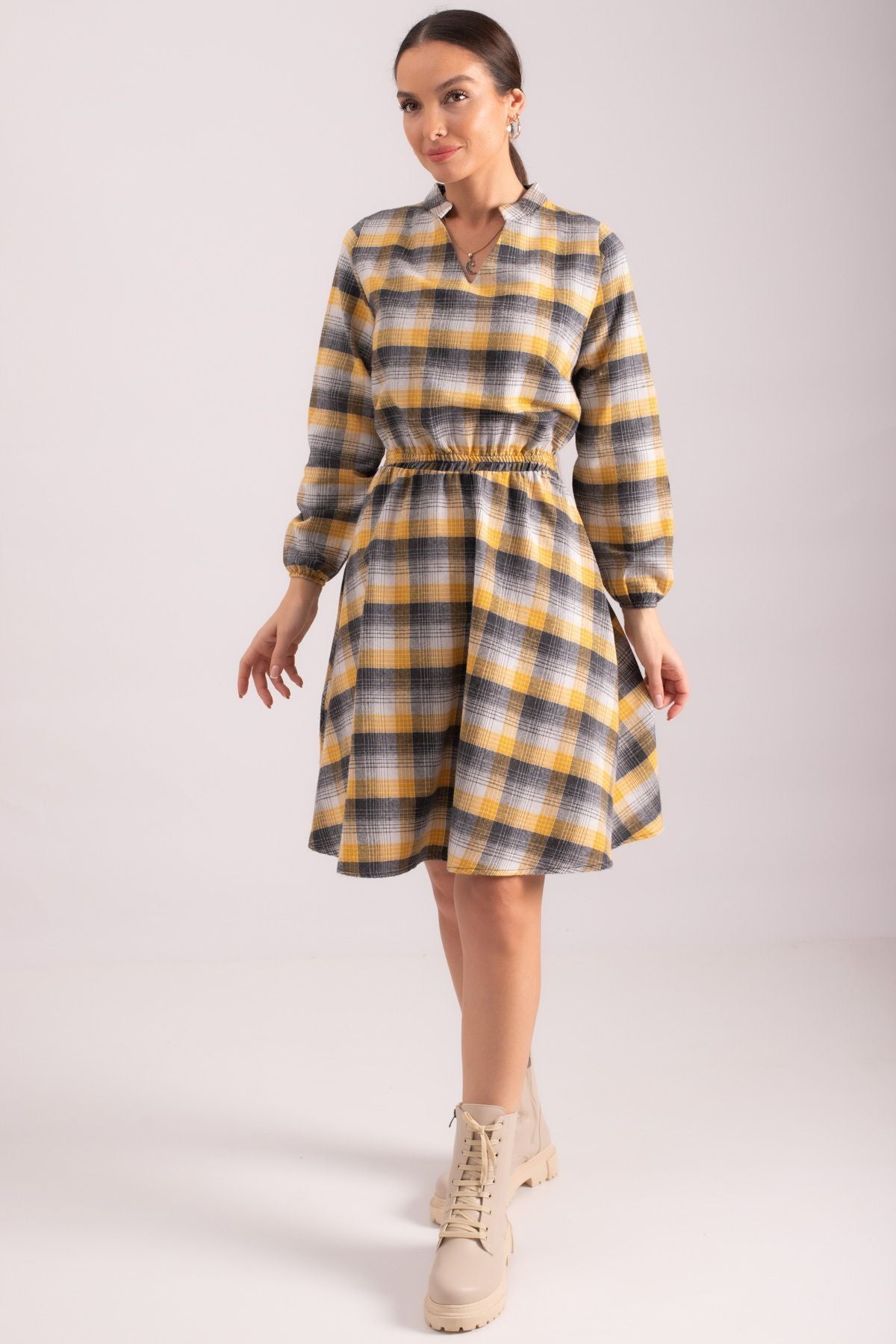 Women's Yellow V-Neck Elastic Waist Plaid Pattern Flared Dress ARM-24K001041