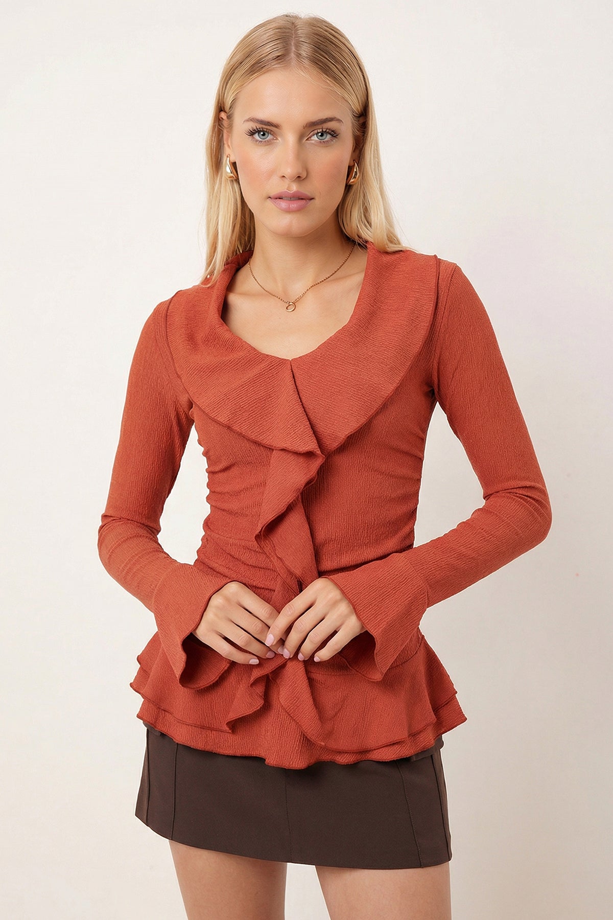 Women's Tile Collar Frilly Sleeves Flounce Gathered Blouse ARM-26K001079