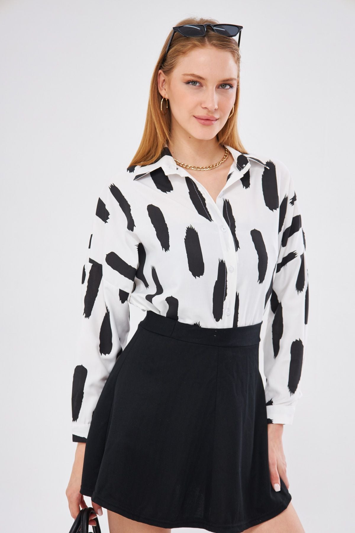 Women's Black Brush Pattern Oversize Long Basic Shirt ARM-22Y001141