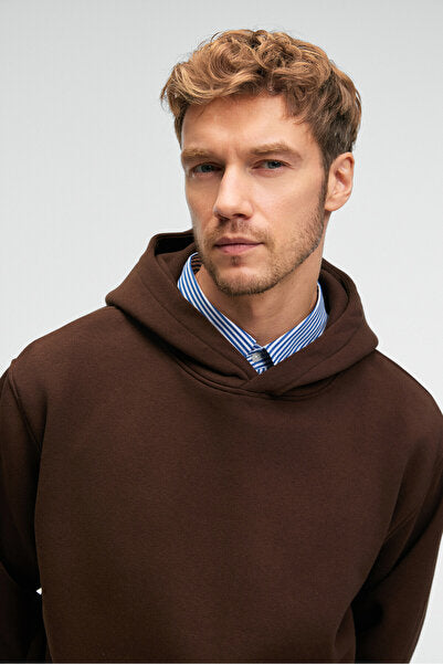 AMOS Men's Soft Fabric 3 Thread Oversize Hooded Kangaroo Pocket Bitter Brown Sweatshirt