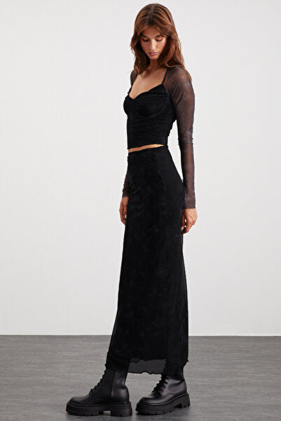 Beulah Women's Maxi Length Slim Fit Elastic Waist Tulle Batik Patterned Black Skirt