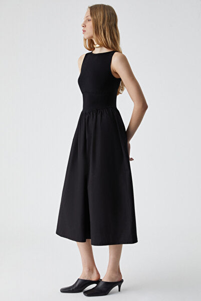 Pani Aire Women's Boat Neck Top, Stretchy Viscose Bottom, Wide Poplin Woven Sleeveless Black Dress