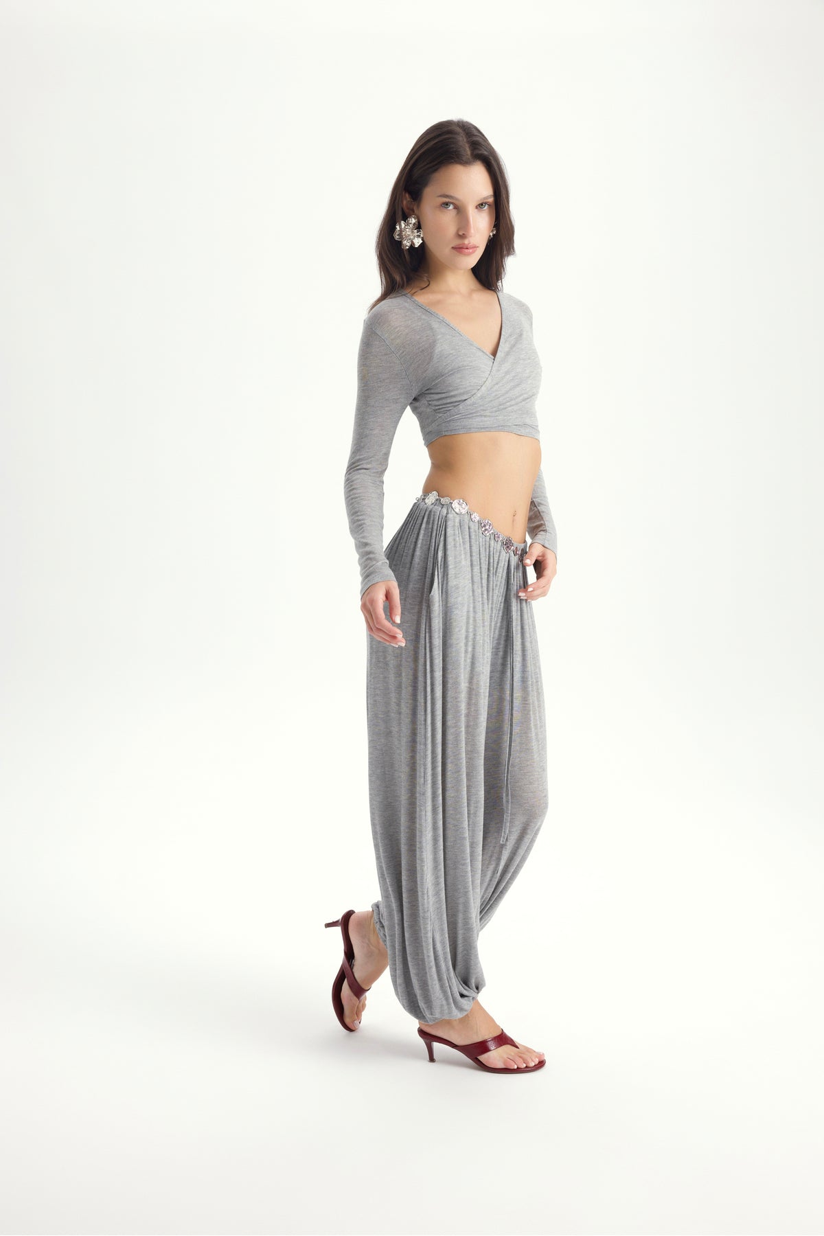 Gray Crop Shalwar Trousers Set with Vena Tie