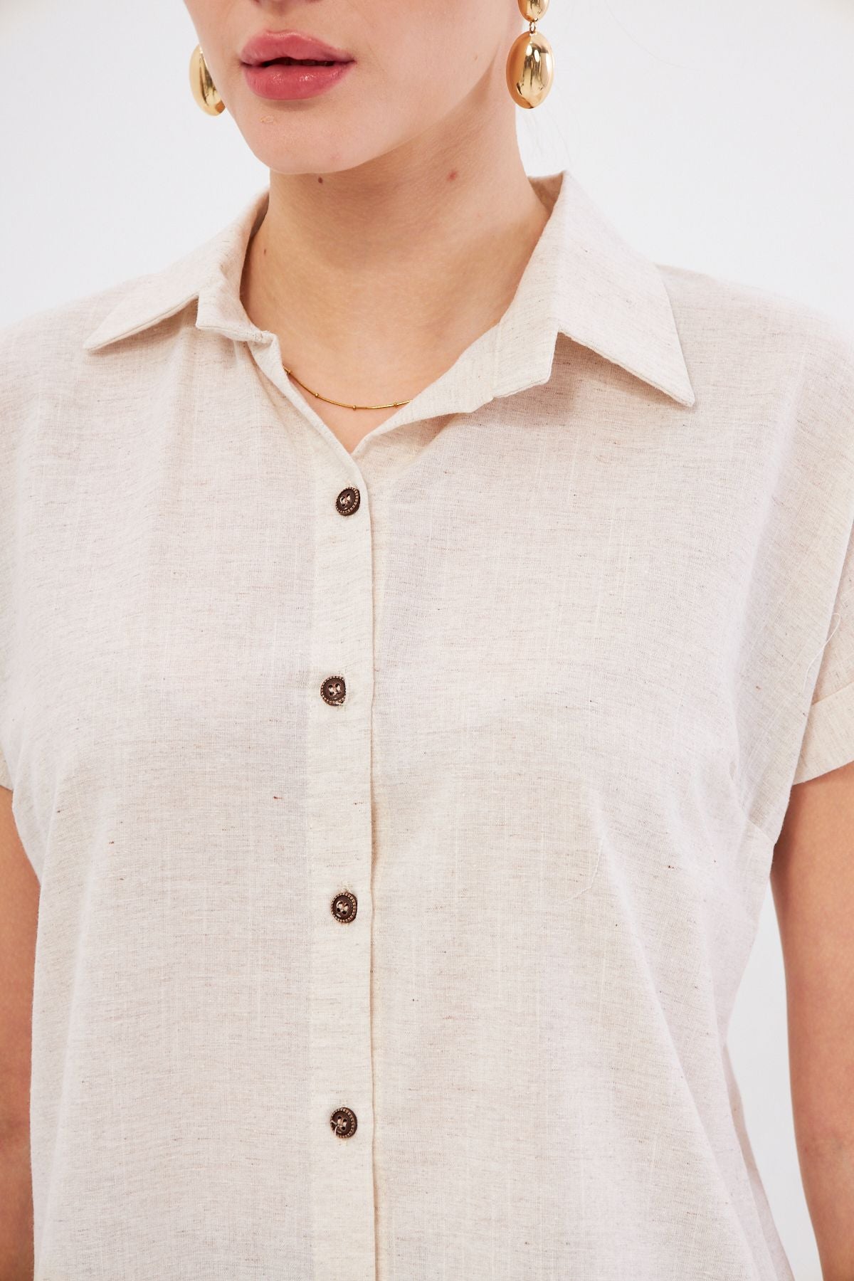 Women's Cream Short Sleeve Linen Shirt ARM-24Y001038