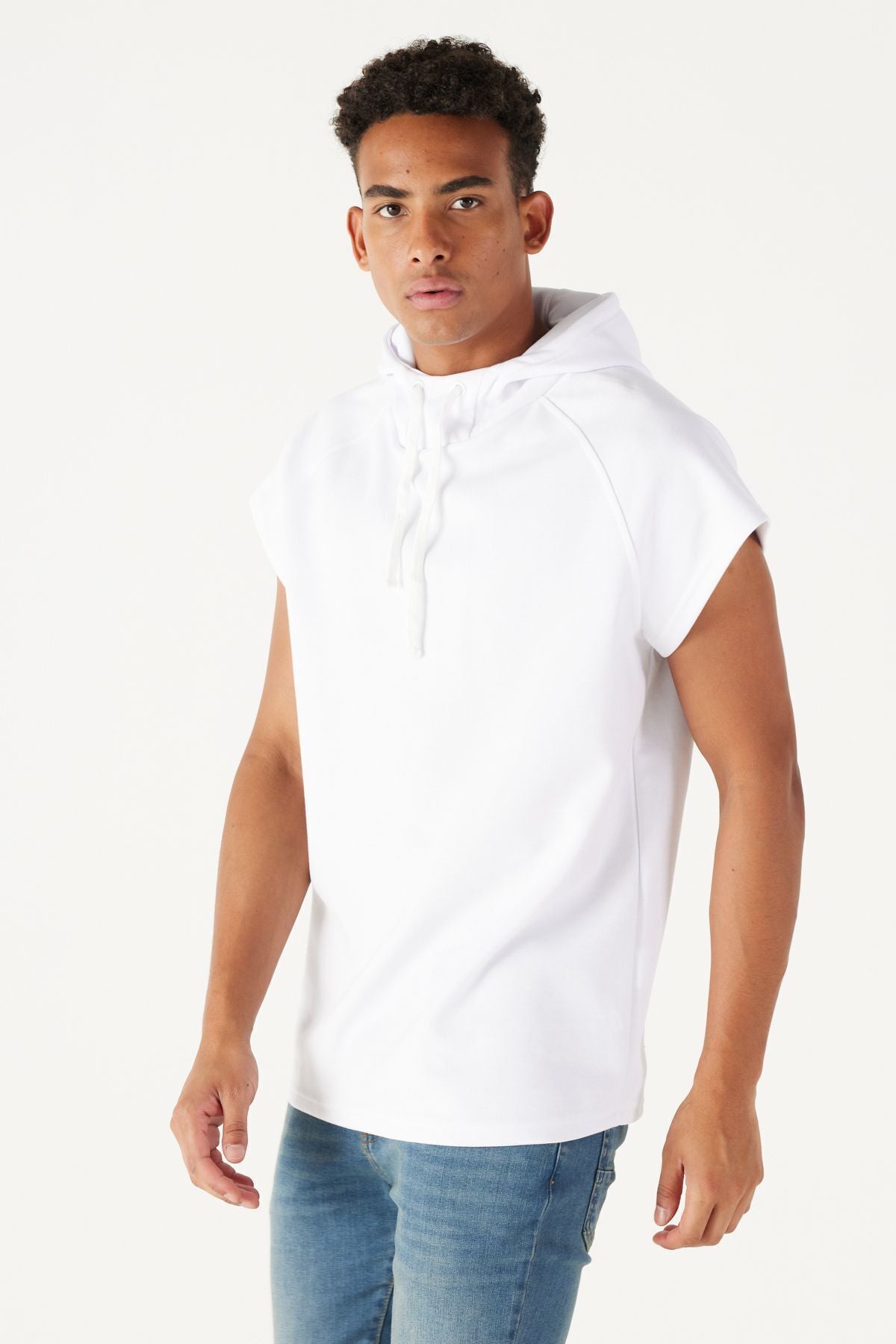 Men's White Long Fit Hoodless Sleeveless Sweatshirt