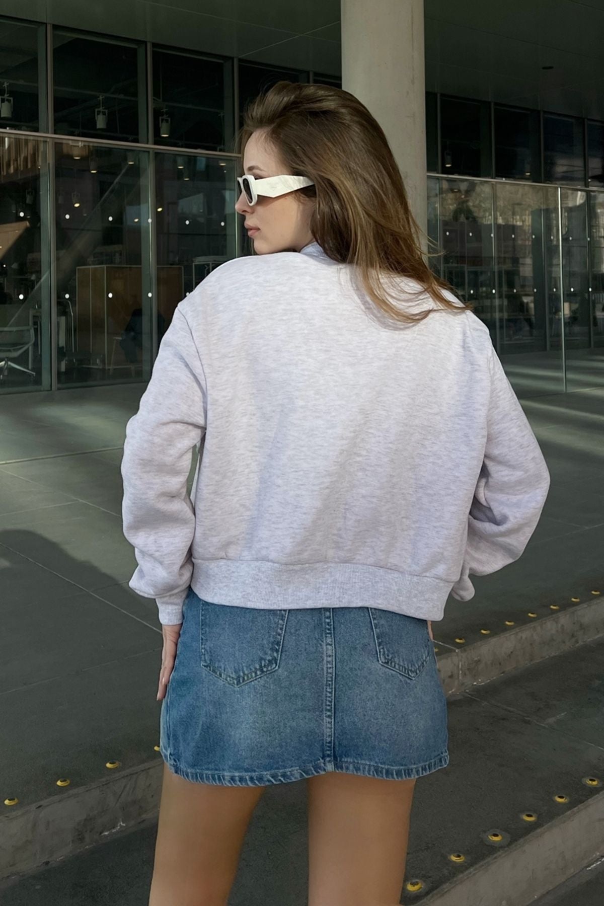 Woman Bomber Jacket with a Double Pocket with three yarns