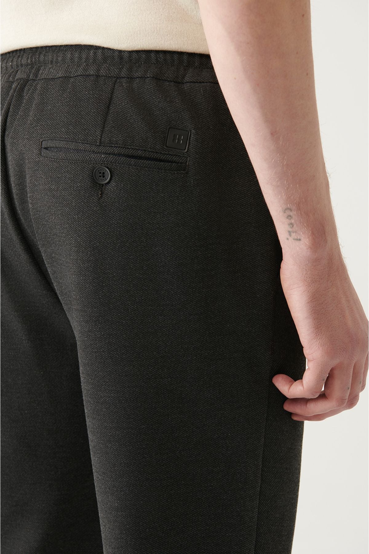 Men's anthracite side pocket lace -up jogger pants B003005