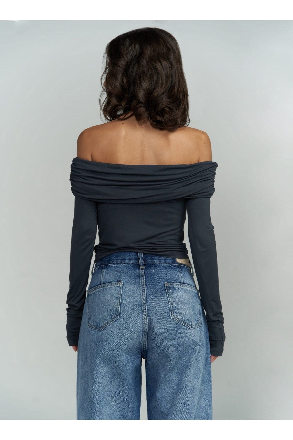 Alonzo Carmen collar long sleeve anthracite blouse