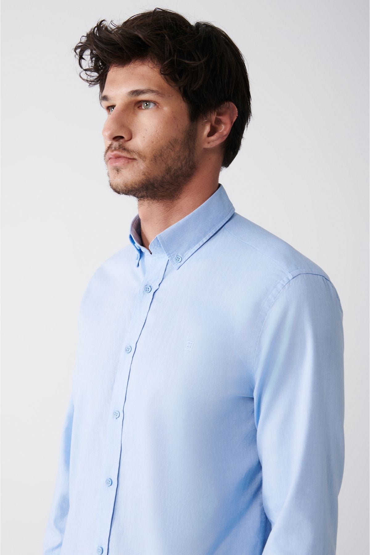 Men's Light Blue Oxford 100 %Cotton button collar shirt B002003