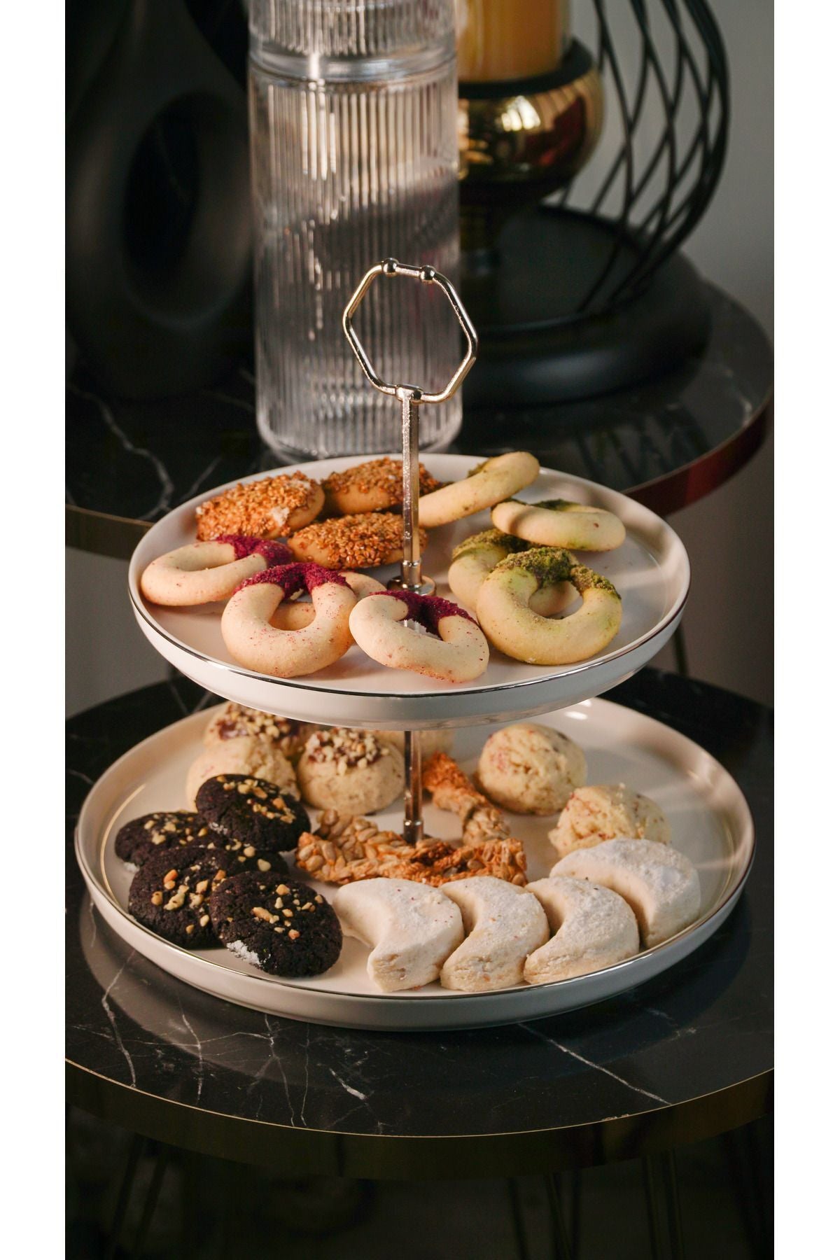 Dream Platinum Gildiz Porcelain Cookies and Presentation Broken White