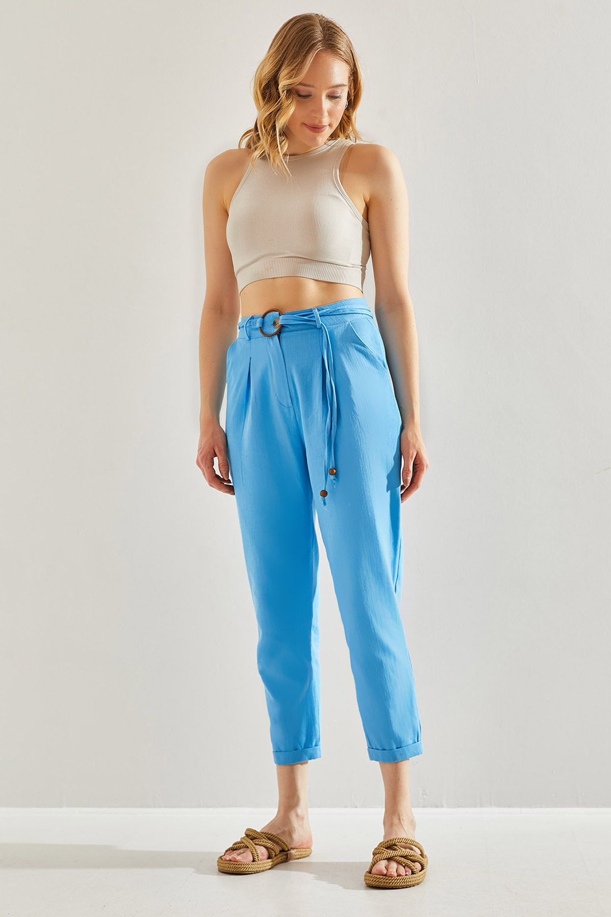 Female Arched Flax Pants 60221009