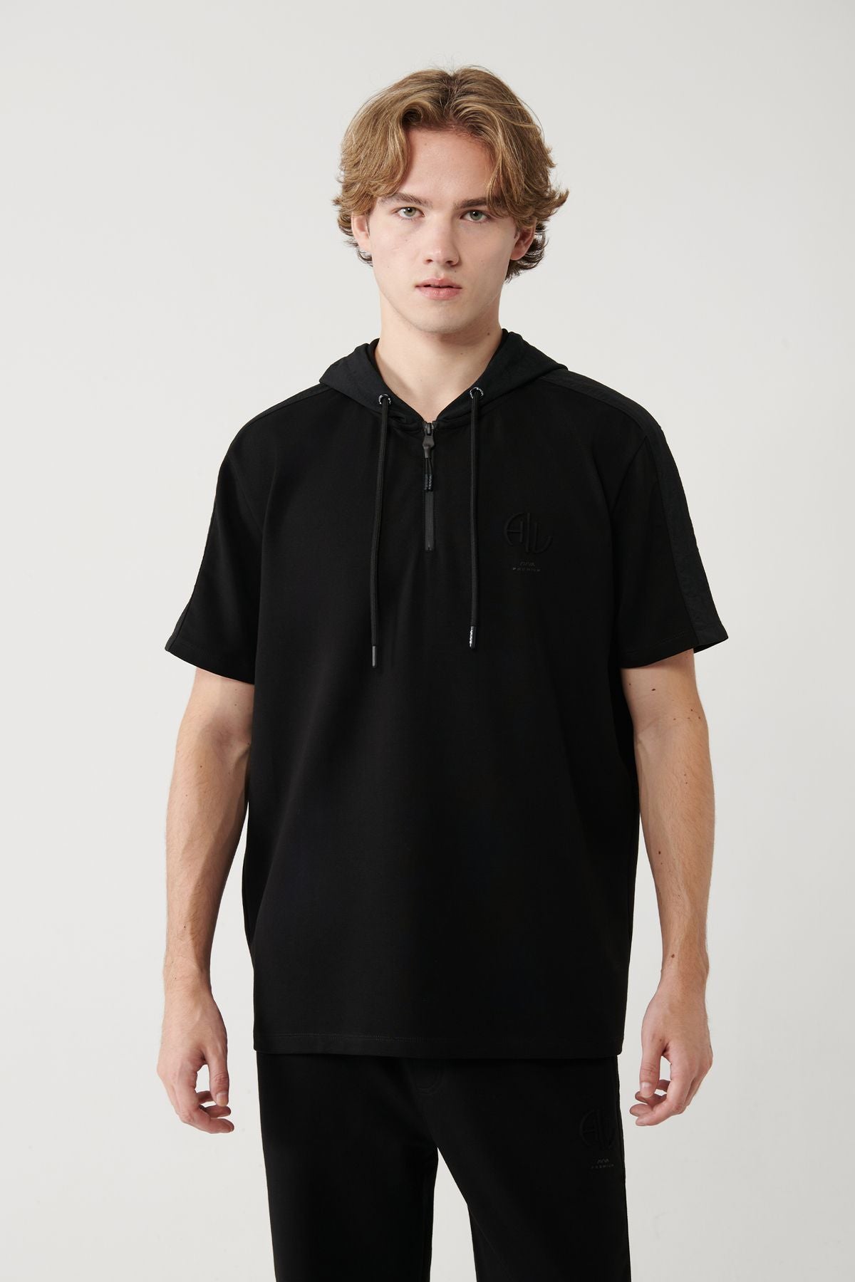 Men's black hooded Jersey garnish t-shirt A41y1233