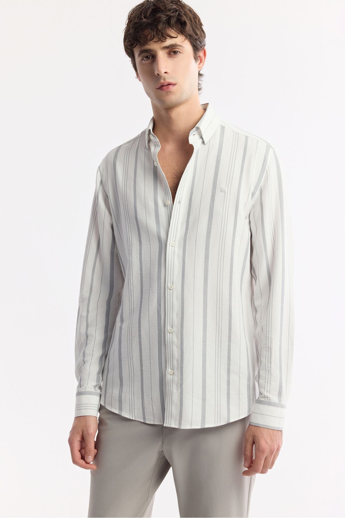 Men's gray bottom Britli collar striped wafer regular fit long arm shirt A51y2094