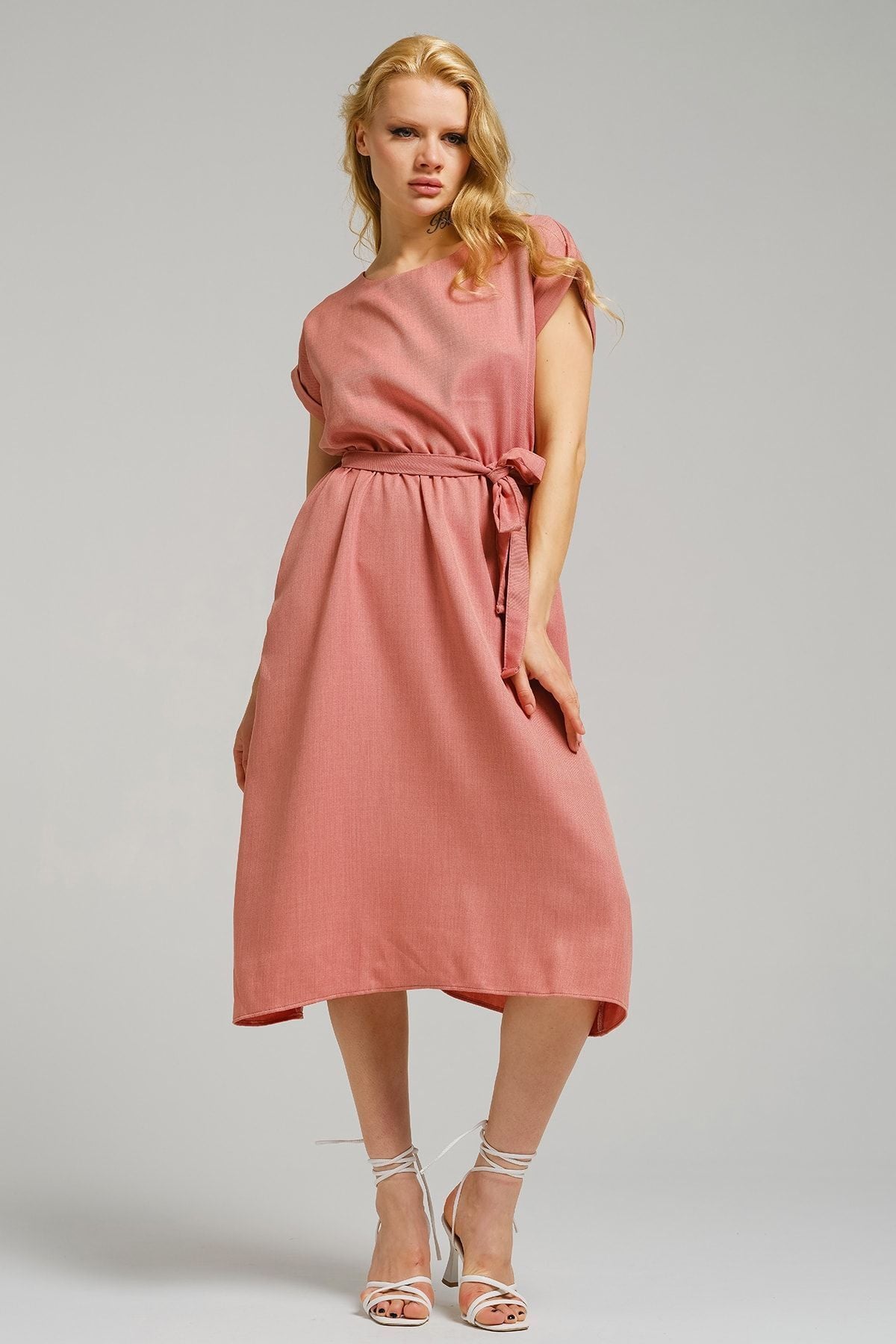 WOMEN'S ROSE DRY WALL WALL TIPTED DRESS ARM-23Y001106