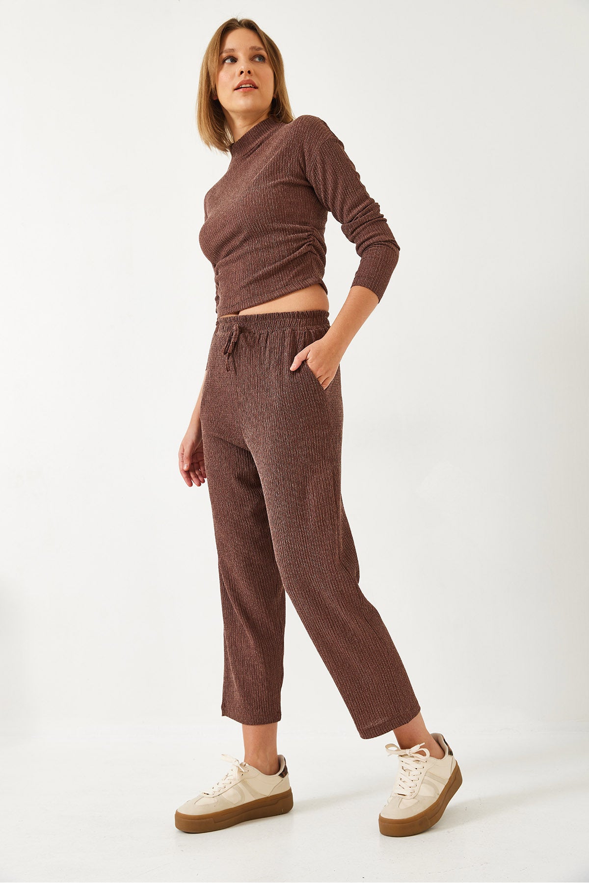 Women's Crop Blouse and Bottom-Top Set with Elastic Waist Trousers 60261363