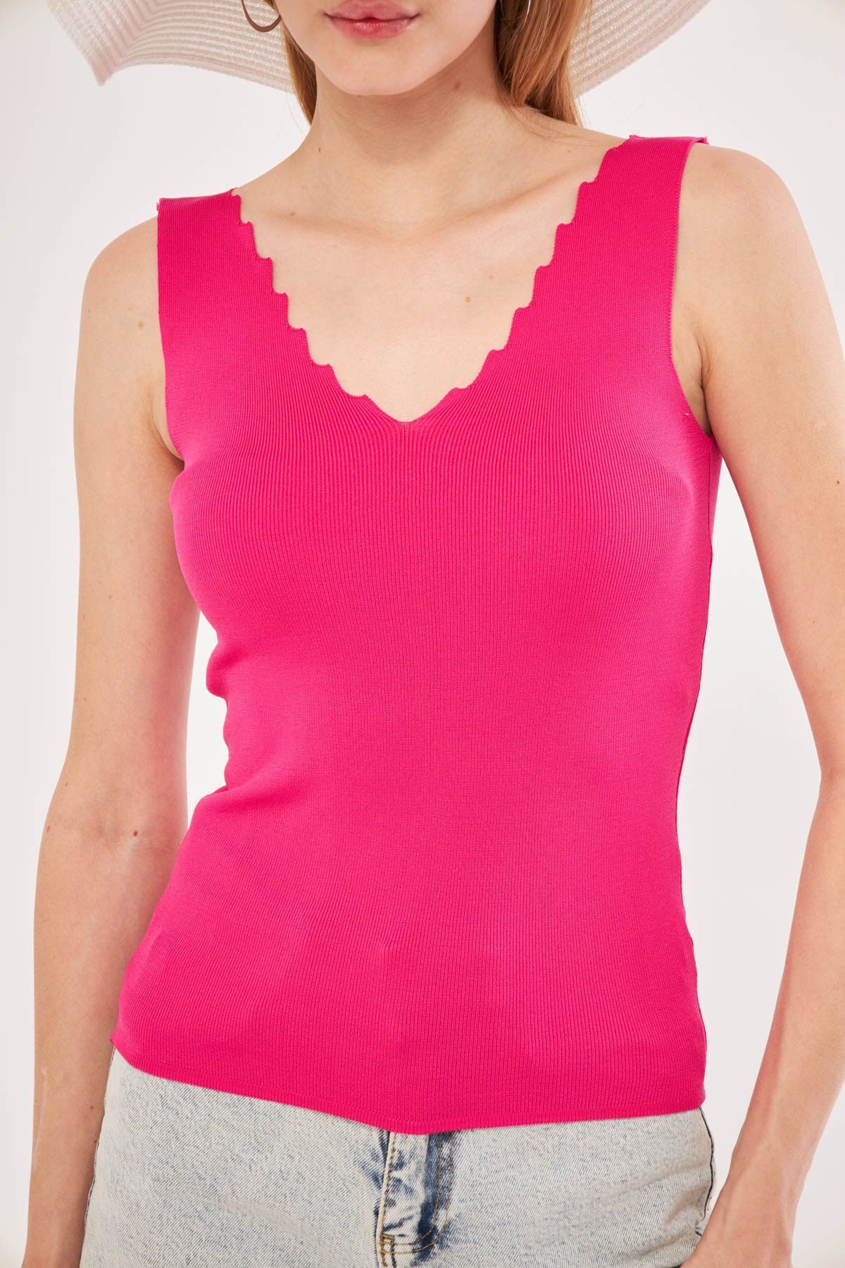 Women Fuchsia Zigzagli V Yaka Kashkorse blouse ARM-23Y069004