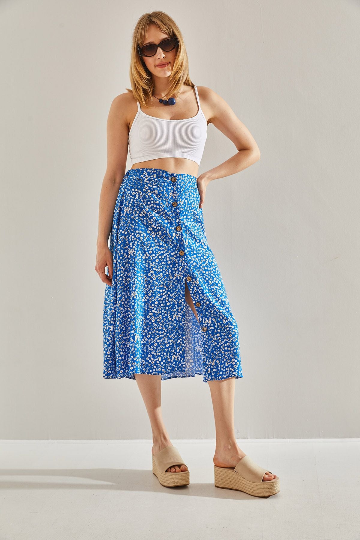 Women's Blue Midi Boy Button Detailed Tire Patterned Skirt 60251012