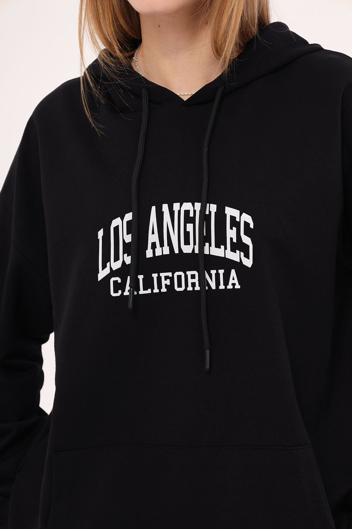 Woman Black Los Angeles printed hooded overwheel Sweatshirt ARM-25K001026