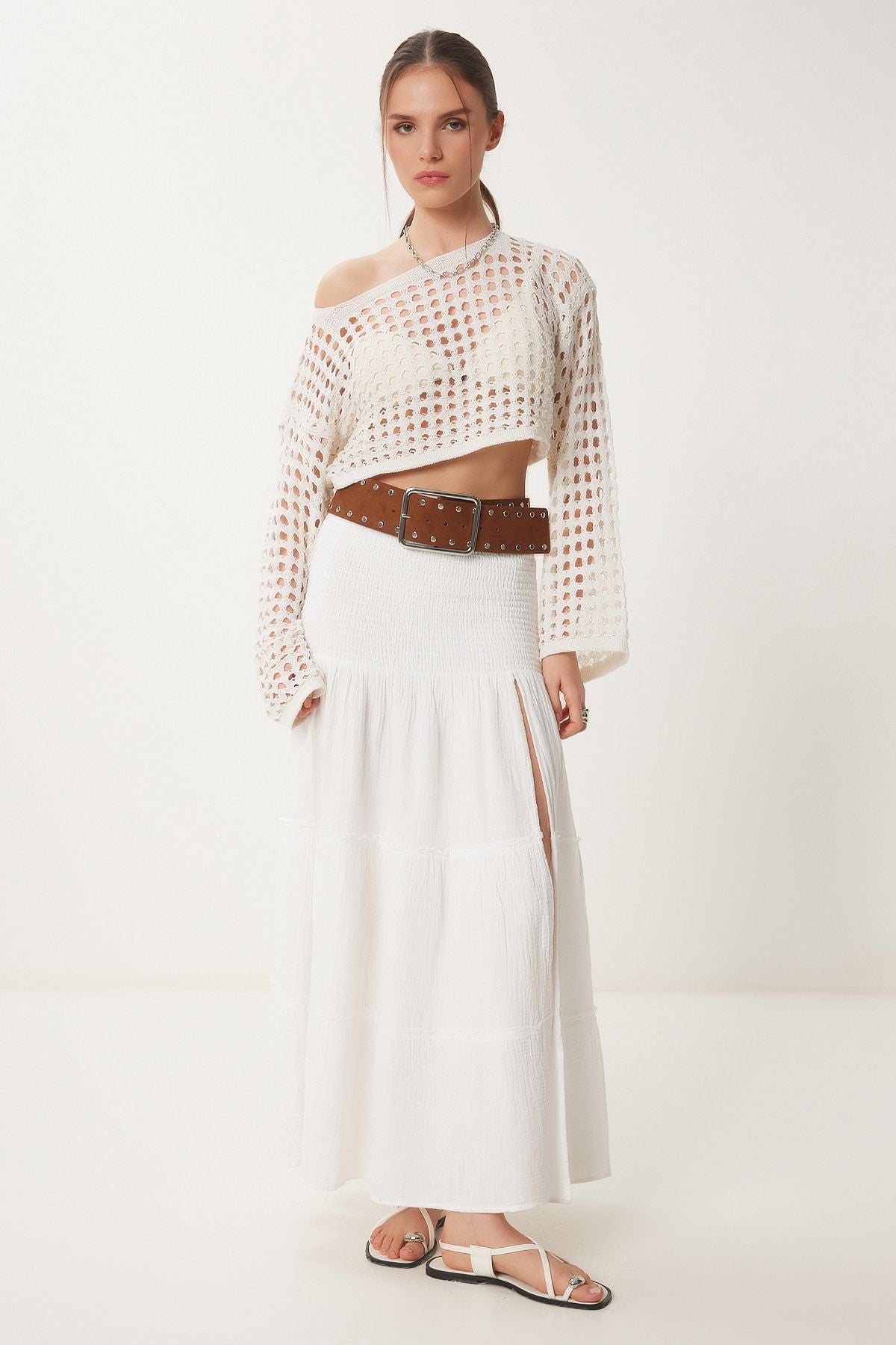 Women's Cream Spanish Arm Outline Crop knitwear blouse MC00295