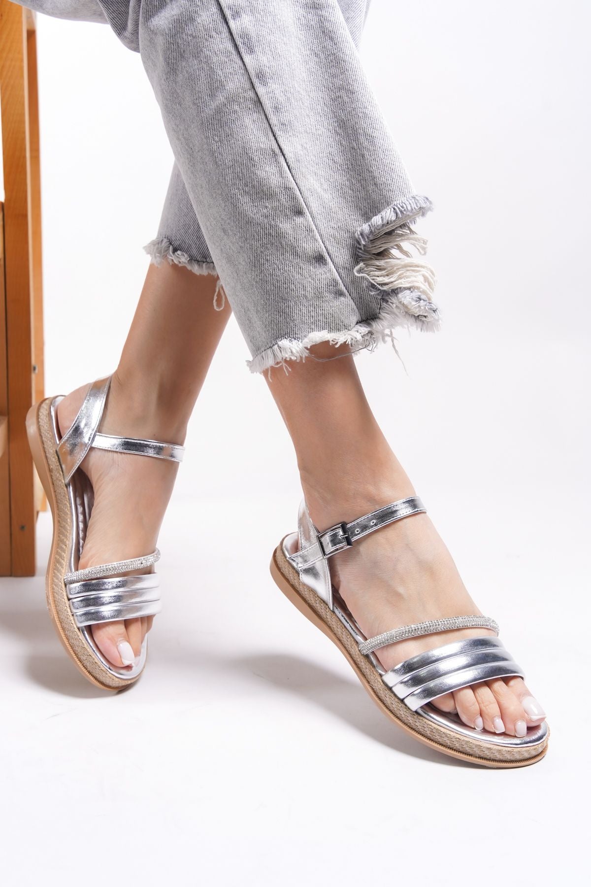 Olnadorei Women's Sandals 0012104 Silver Metallic