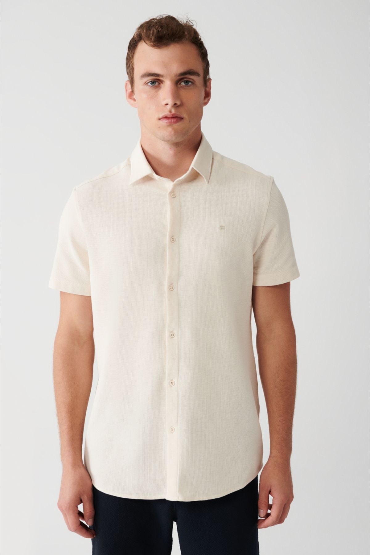 Men's Beige Easy to ironing Classic collar knitted lycra cotton shirt E002051