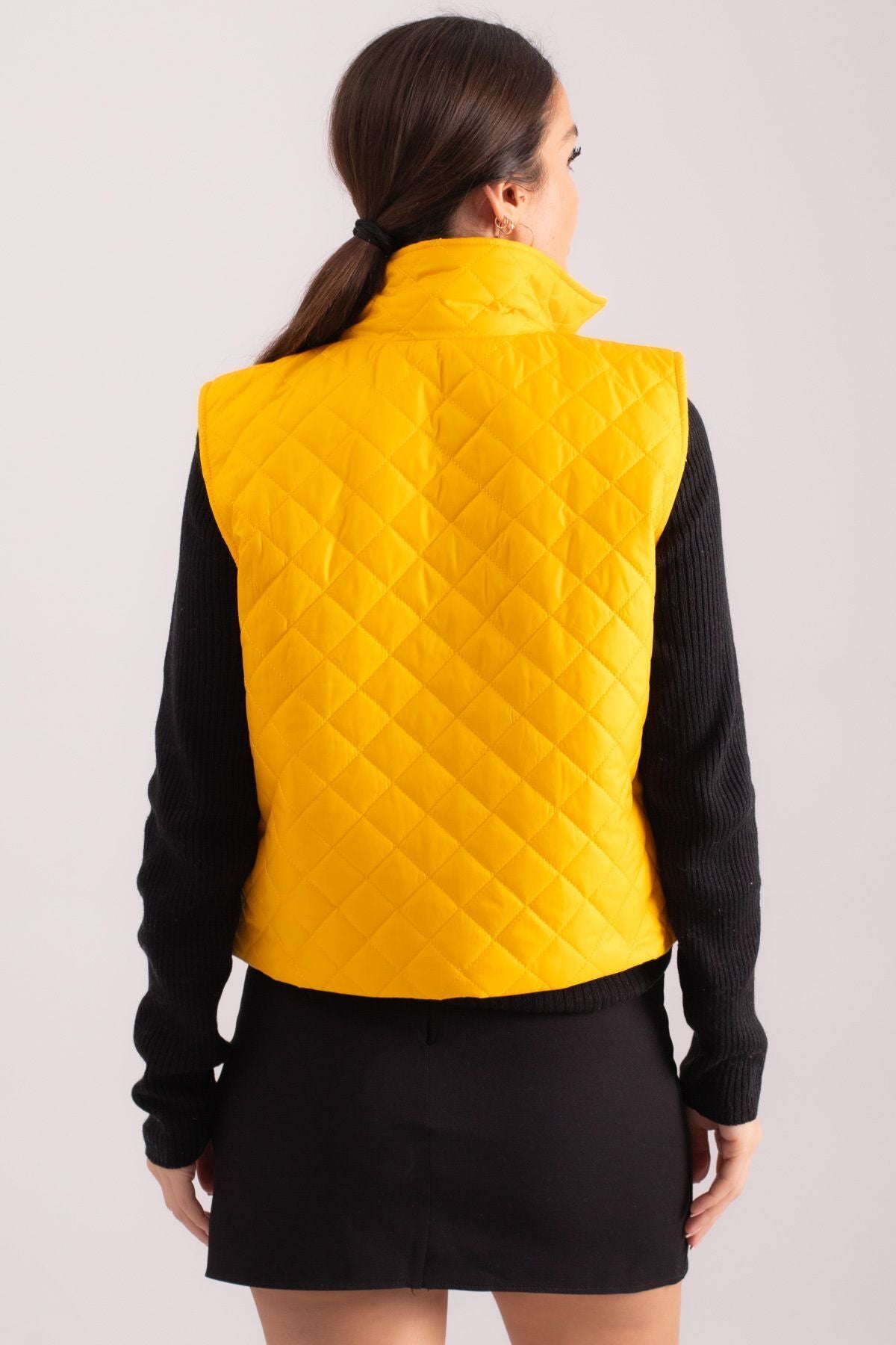 Female Yellow Stamp Lined Pocket Zippered Kapitone Vest ARM-24K001063