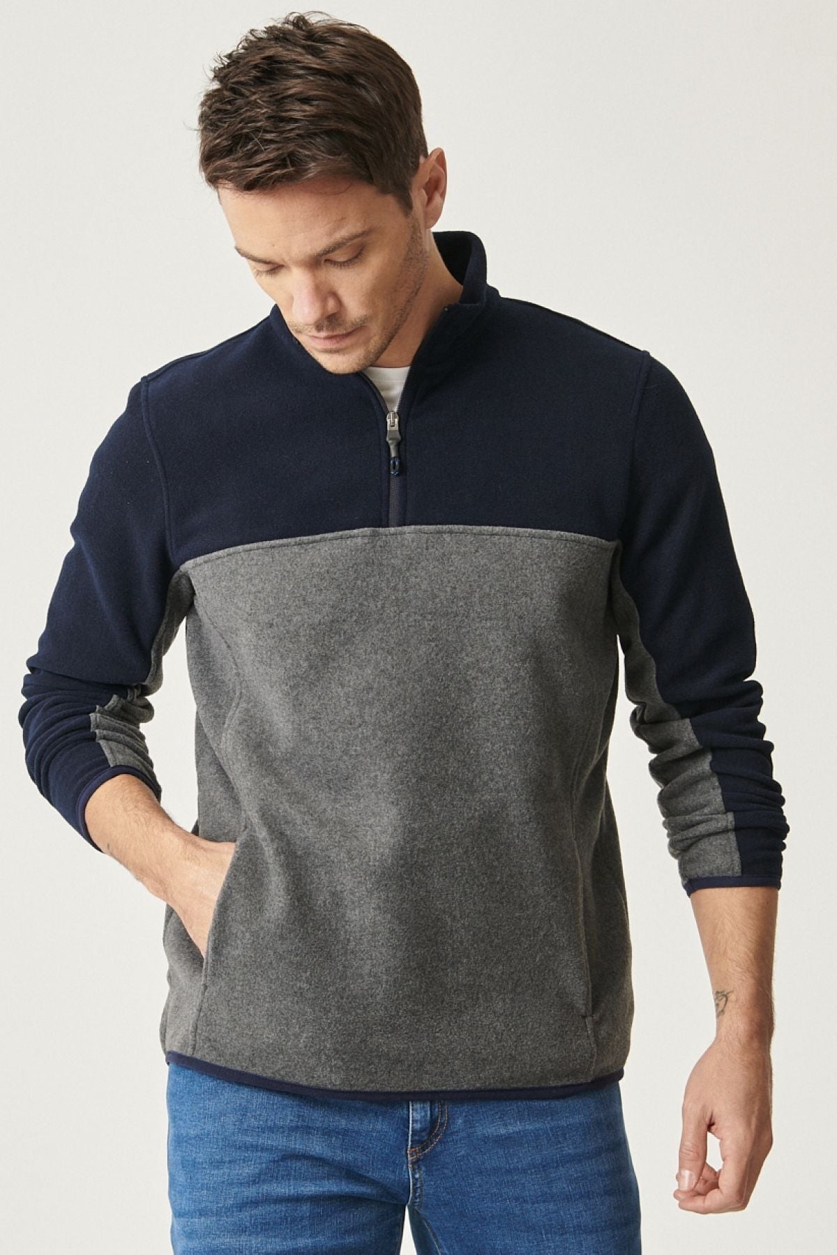 Men's Navy Blue-Antrasite Standard Fit Normal Cut Daily Casual Double Color Fleece Sport Sweatshirt