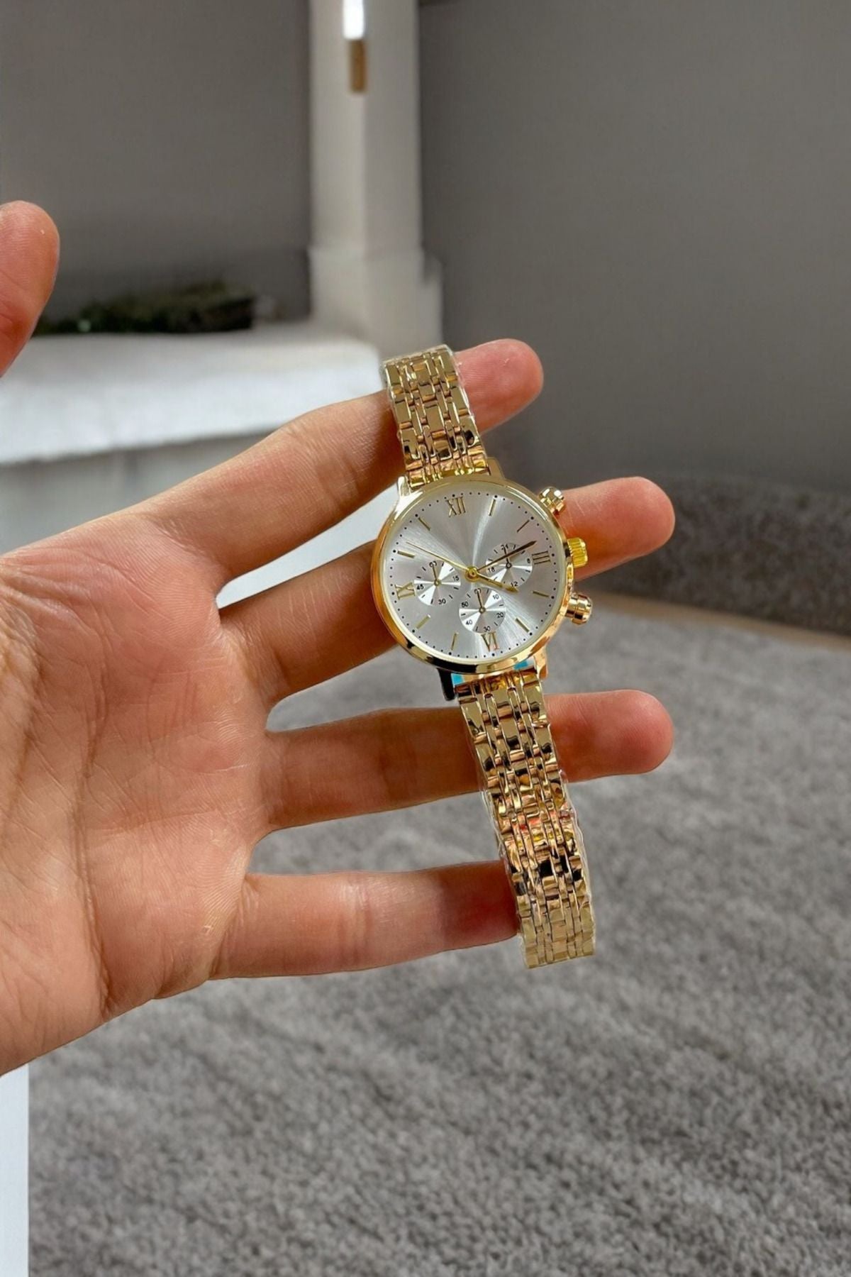 Women's wristwatch