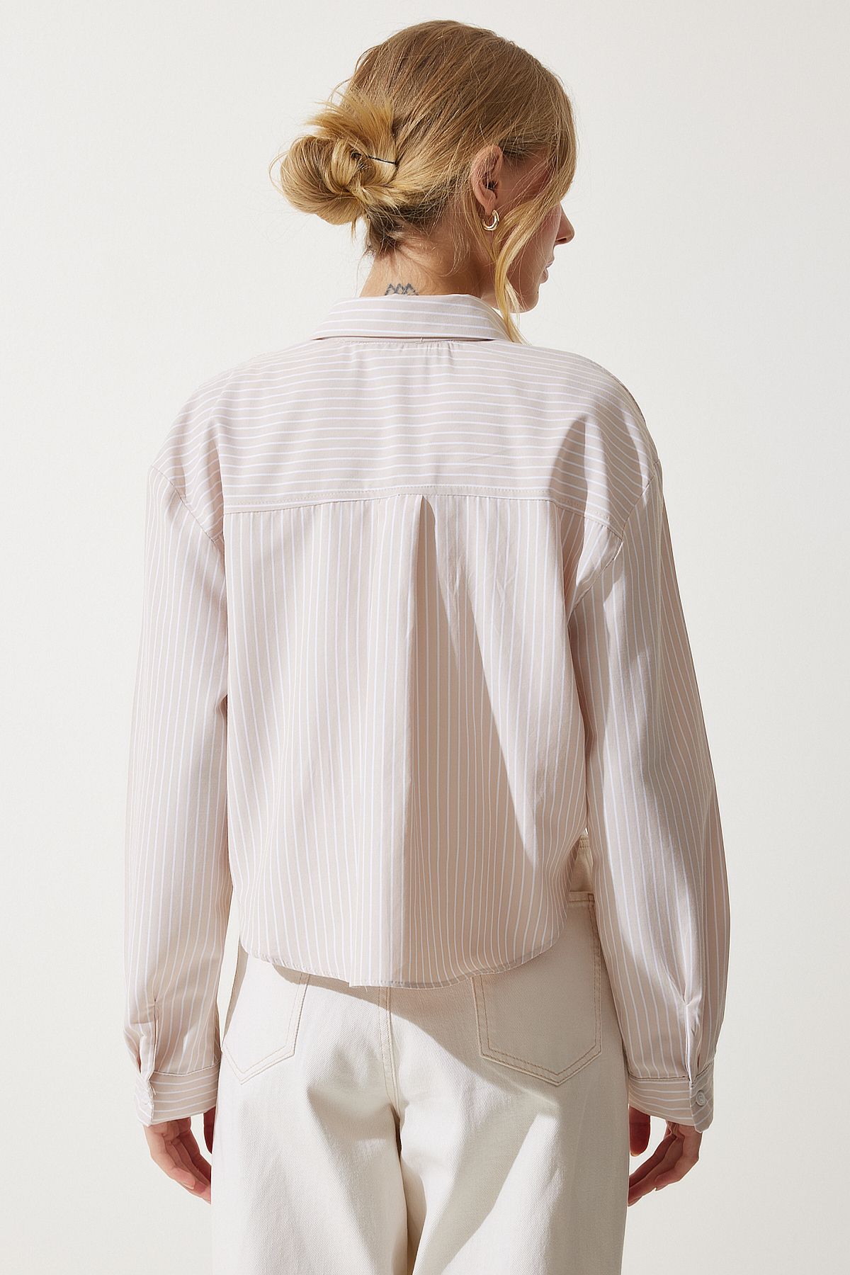 Female Beige Blouse Detail Crop Shirt RG00022