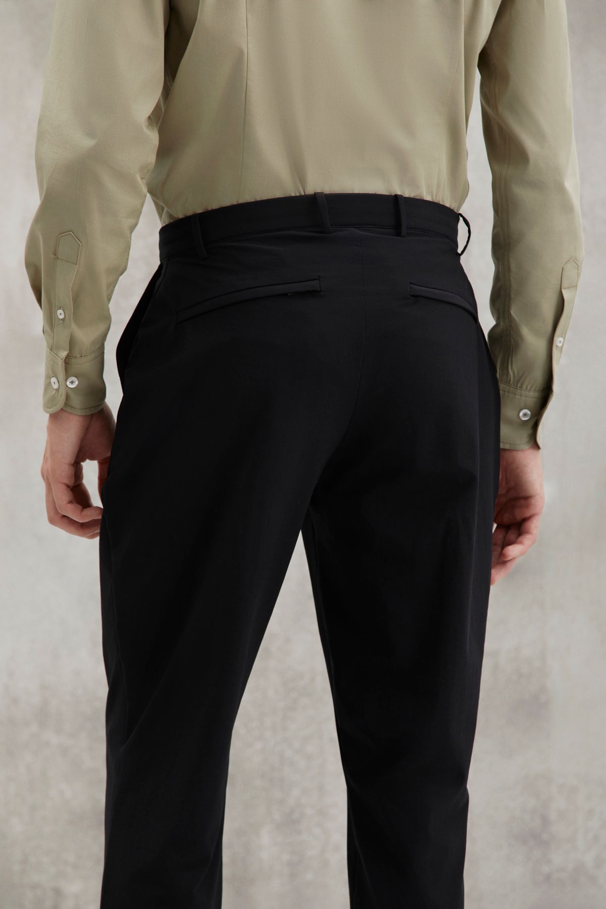 Vassel Men's Pipe Black Trousers