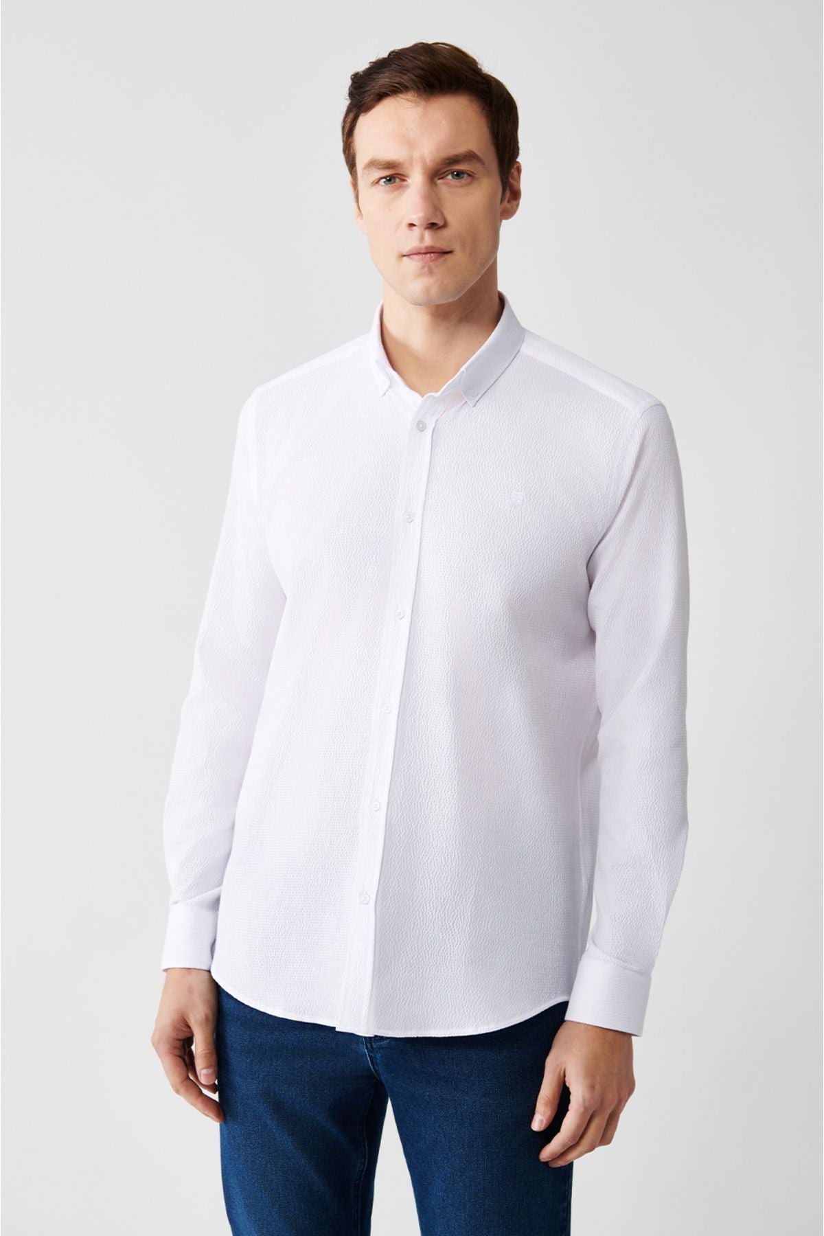 Men's white button collar Seersucker cotton shirt A32Y2071