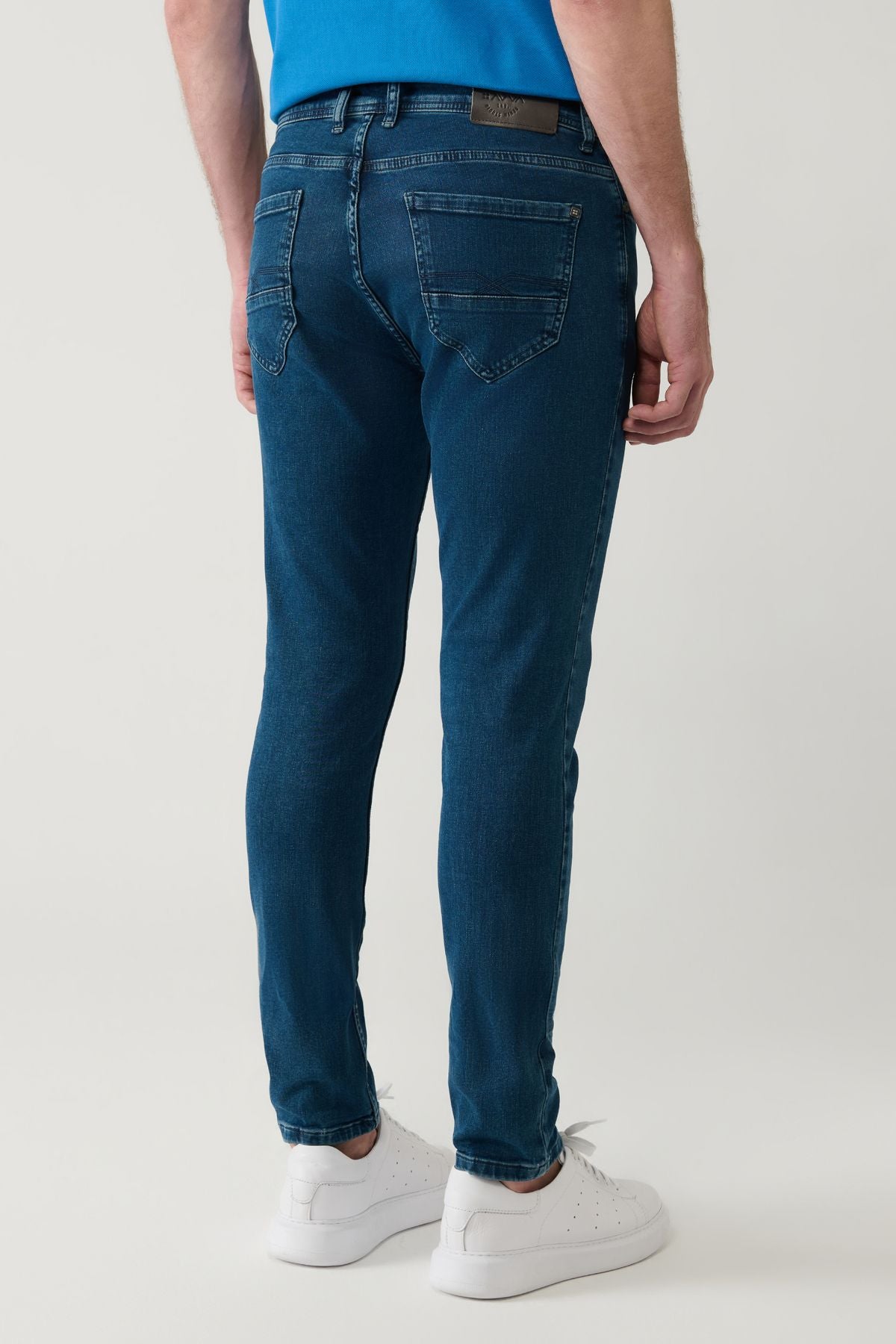 Men's Blue Stone Washing Flexible Jean Pants B003526