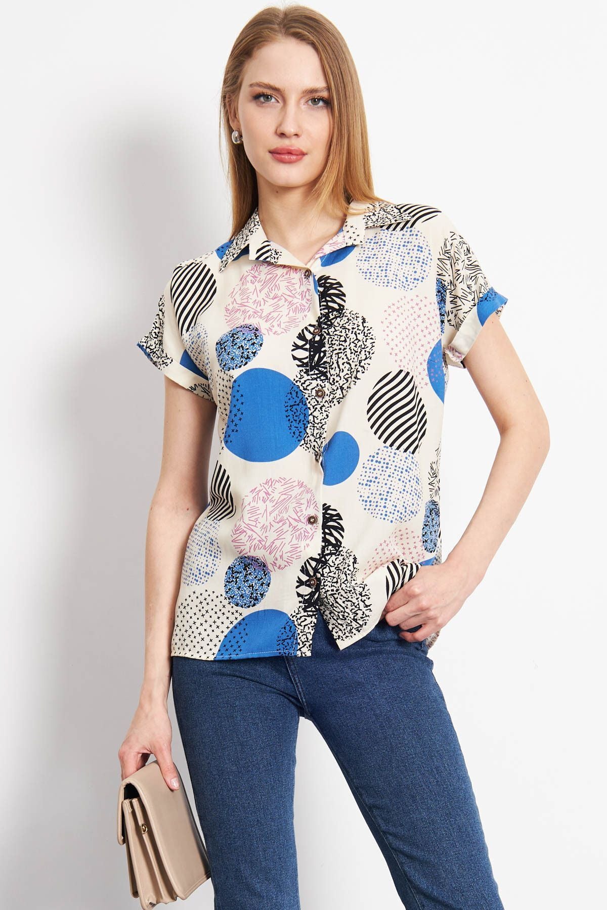 Woman Blue Patterned Short Sleeve Shirt ARM-221052