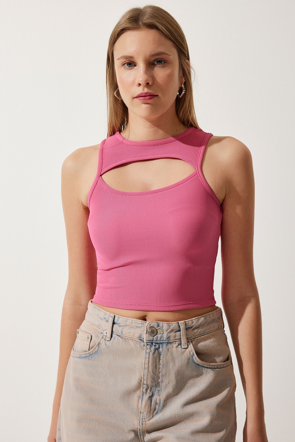 Woman Pink Cut Out Detailed Crop knitted blouse KH00089
