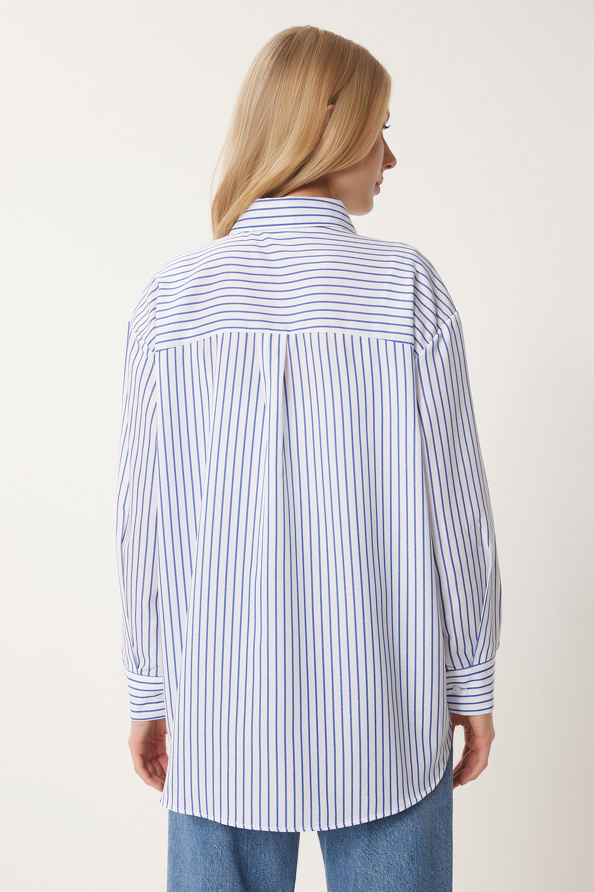 Woman White Heart Embroidered Striped Oversize poplin shirt DX00016
