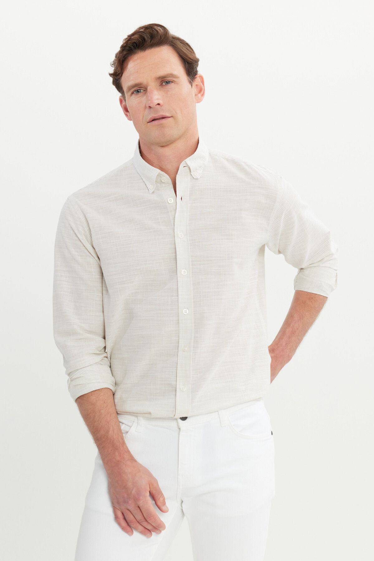 Men's Beige 100 %Cotton Comfort Fit Casual Cutting Buttoned Neckline Shirt