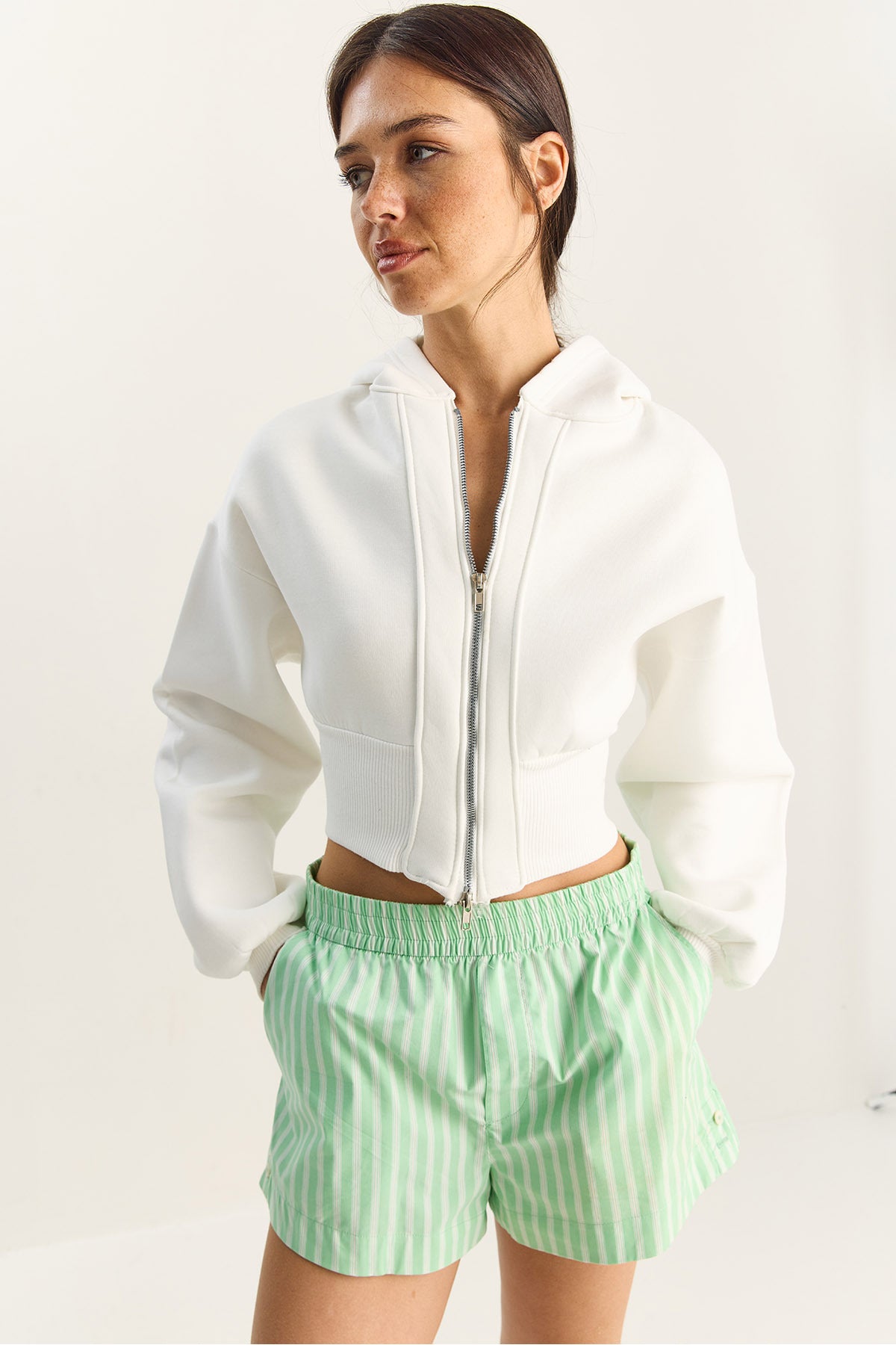 Women's Zippered Hooded Flexible Knitted Crop Sweatshirt 60283858