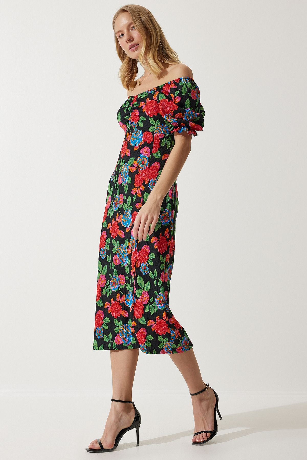 Woman Red Elastic Carmen Yaka Summer Viscose Dress MC00172