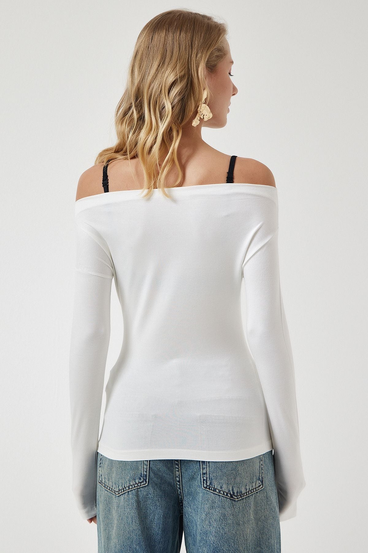 Woman White Kayak Yaka Knitting blouse RX00046
