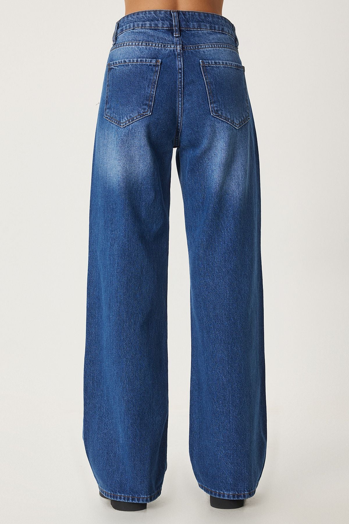 Woman Blue Medium Waist Wide Paça Abundant Jeans UT00023