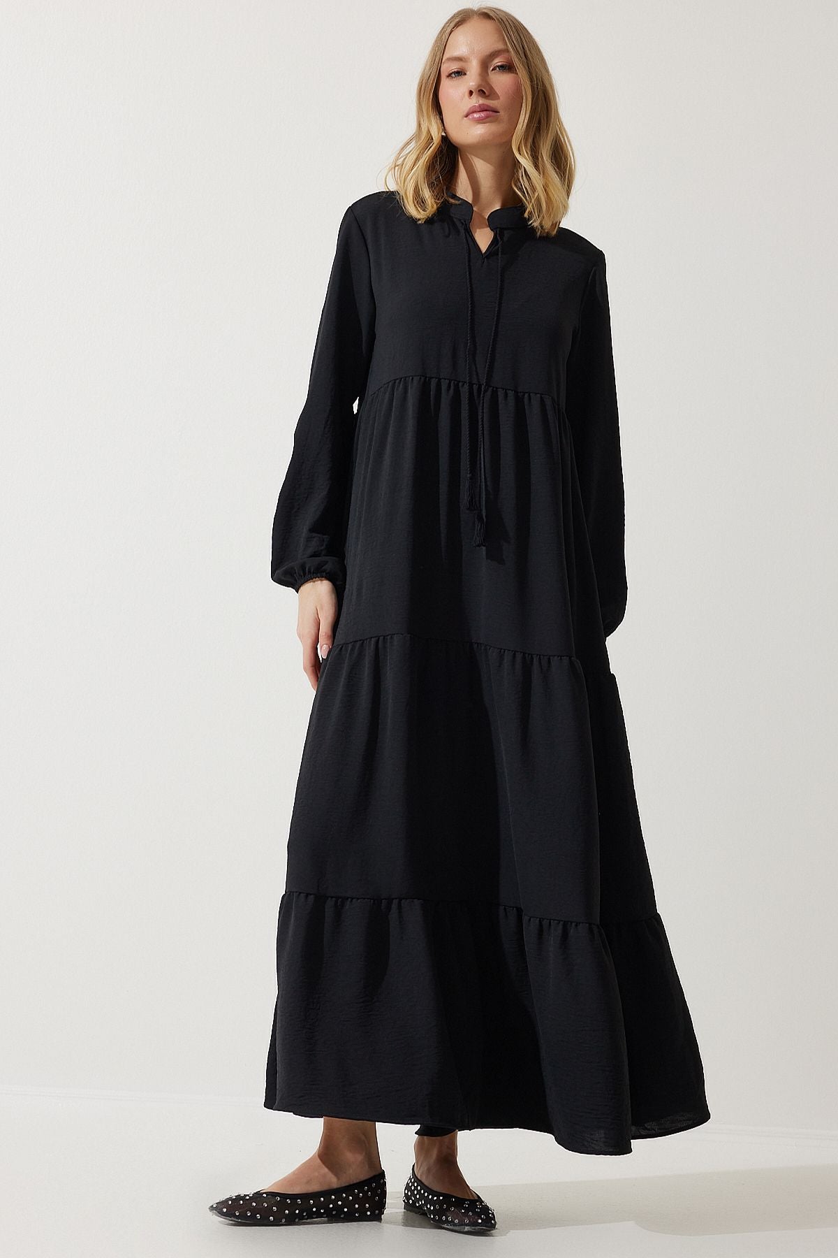 Female Black V -Neck Long Ayrobin Dress DD01315