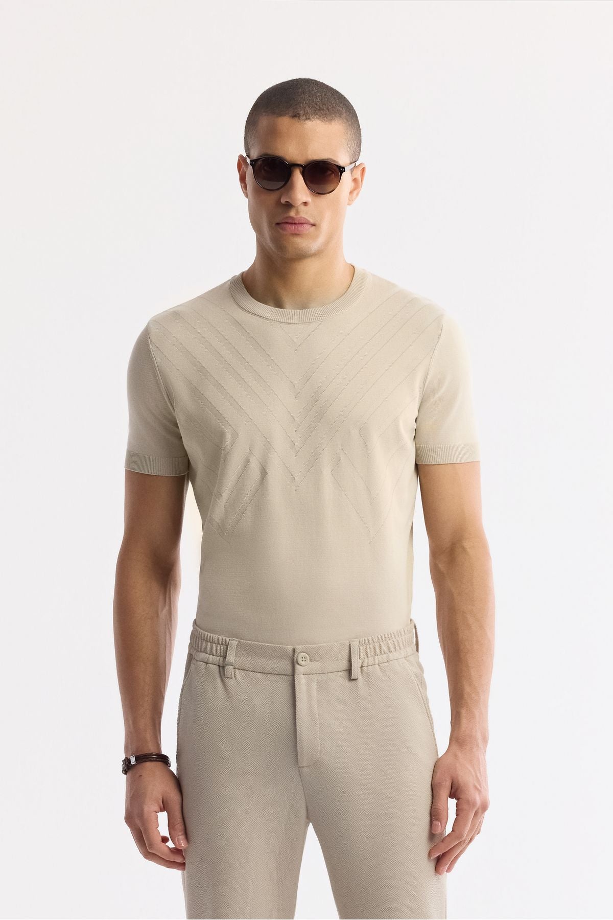 Men's beige as well as tire -wavy wavy nora slim fit chino pants B003033
